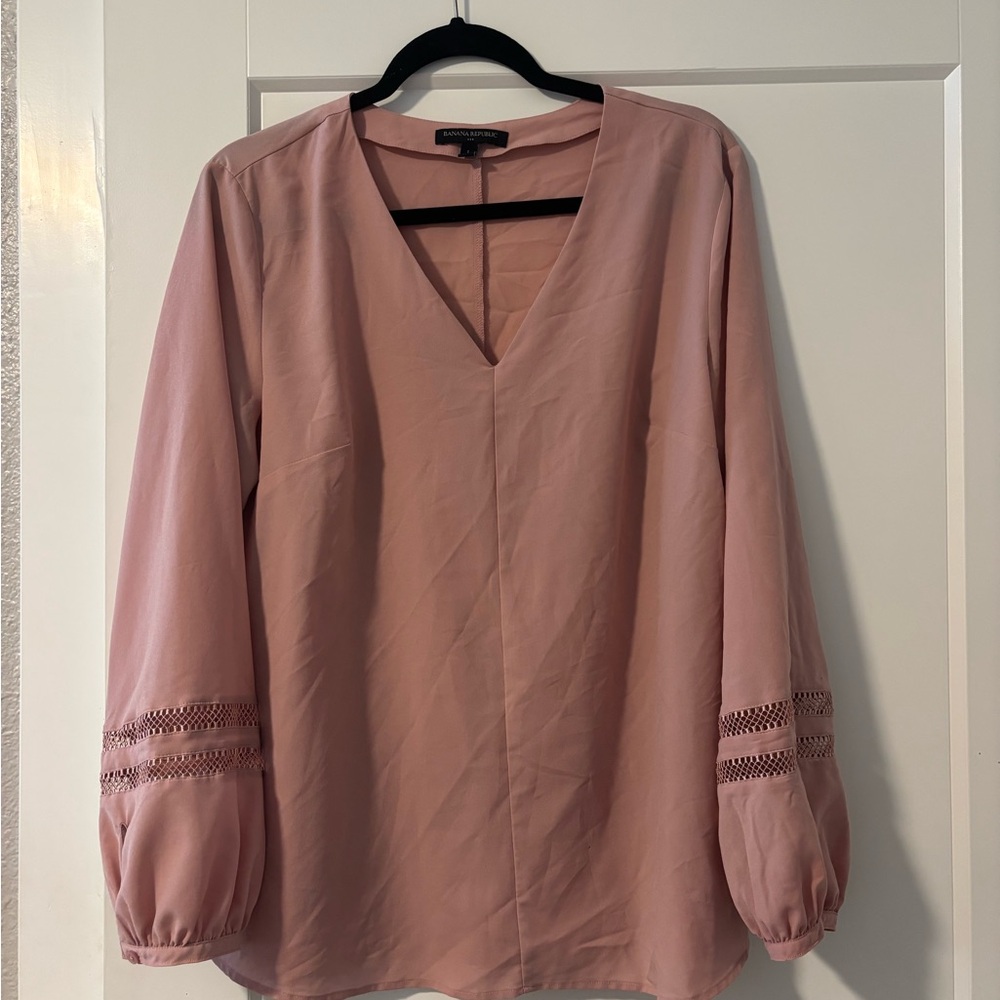 Banana Republic Blush V-Neck Blouse